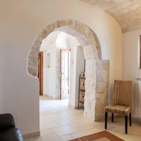 Trullo Elleysi Fasano Villa *