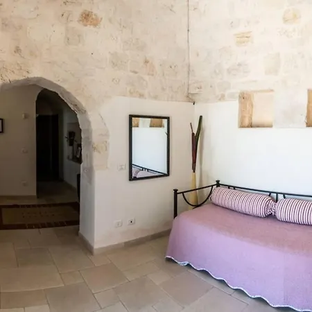 Villa Trullo Elleysi Fasano Le Lamie di Olimpe